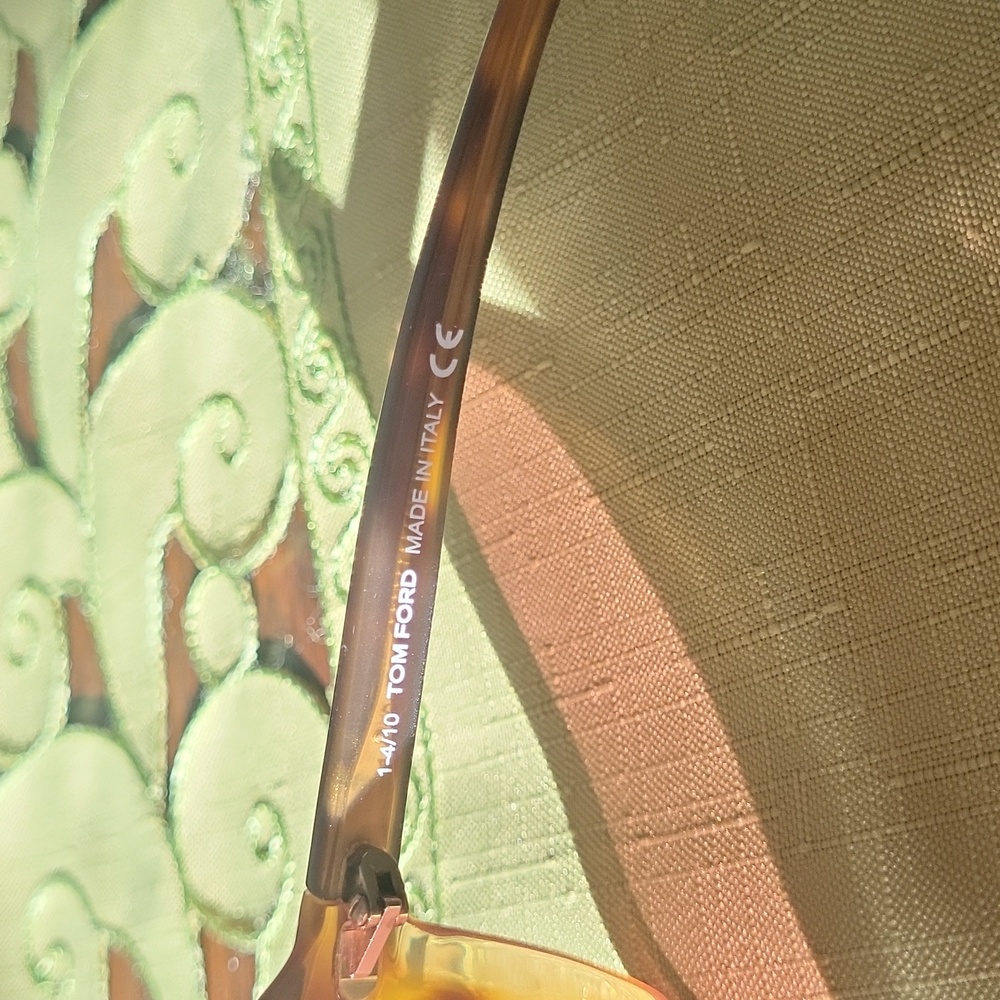 Tom Ford Sunglasses - Picture 5 of 6
